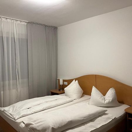 Hotel & Restaurant Rosenhof Μπέργκεν Εξωτερικό φωτογραφία