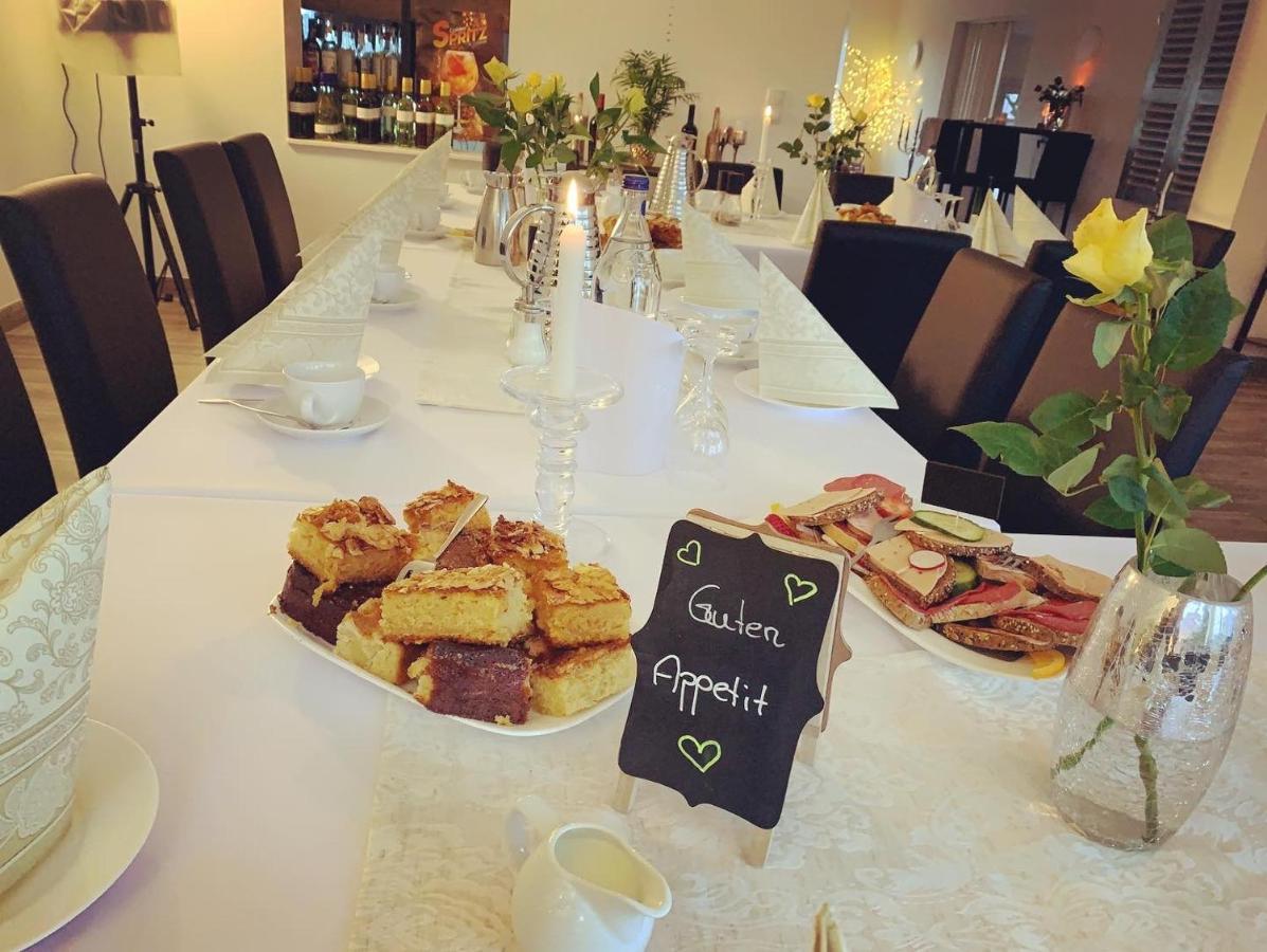 Hotel & Restaurant Rosenhof Μπέργκεν Εξωτερικό φωτογραφία