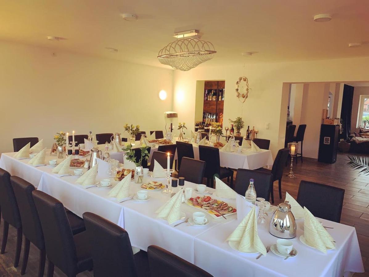 Hotel & Restaurant Rosenhof Μπέργκεν Εξωτερικό φωτογραφία
