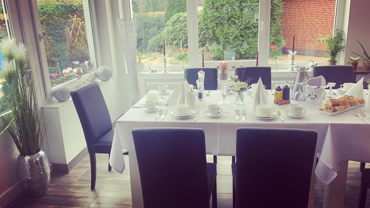 Hotel & Restaurant Rosenhof Μπέργκεν Εξωτερικό φωτογραφία
