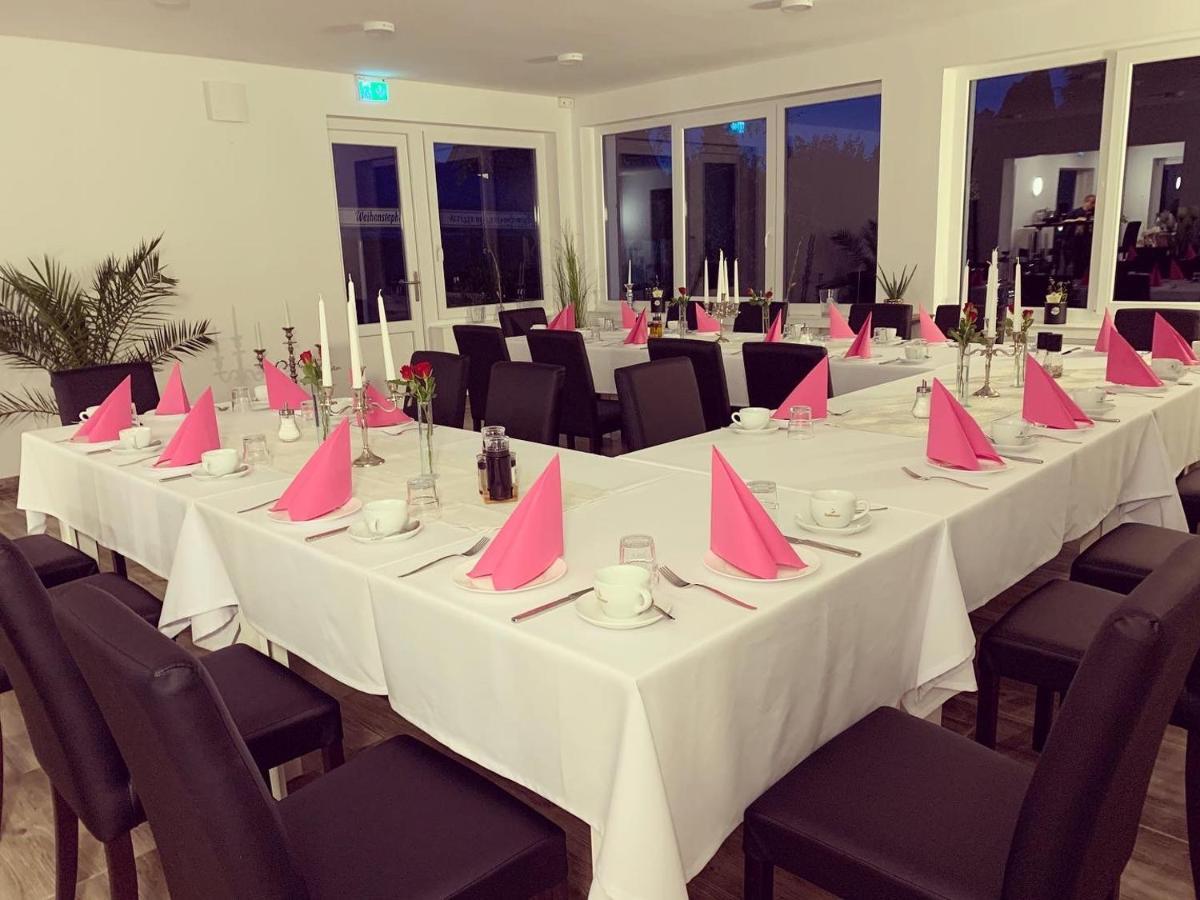 Hotel & Restaurant Rosenhof Μπέργκεν Εξωτερικό φωτογραφία