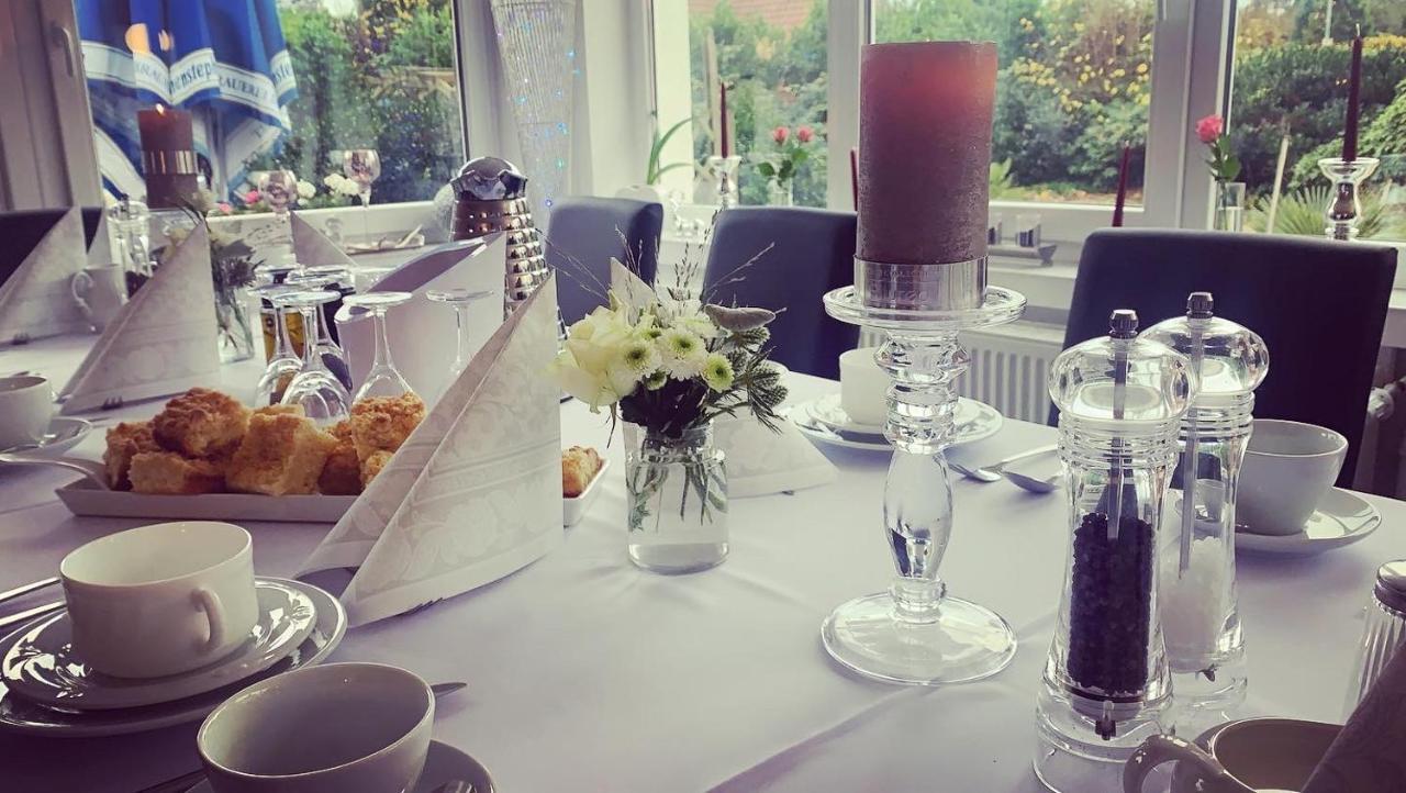 Hotel & Restaurant Rosenhof Μπέργκεν Εξωτερικό φωτογραφία