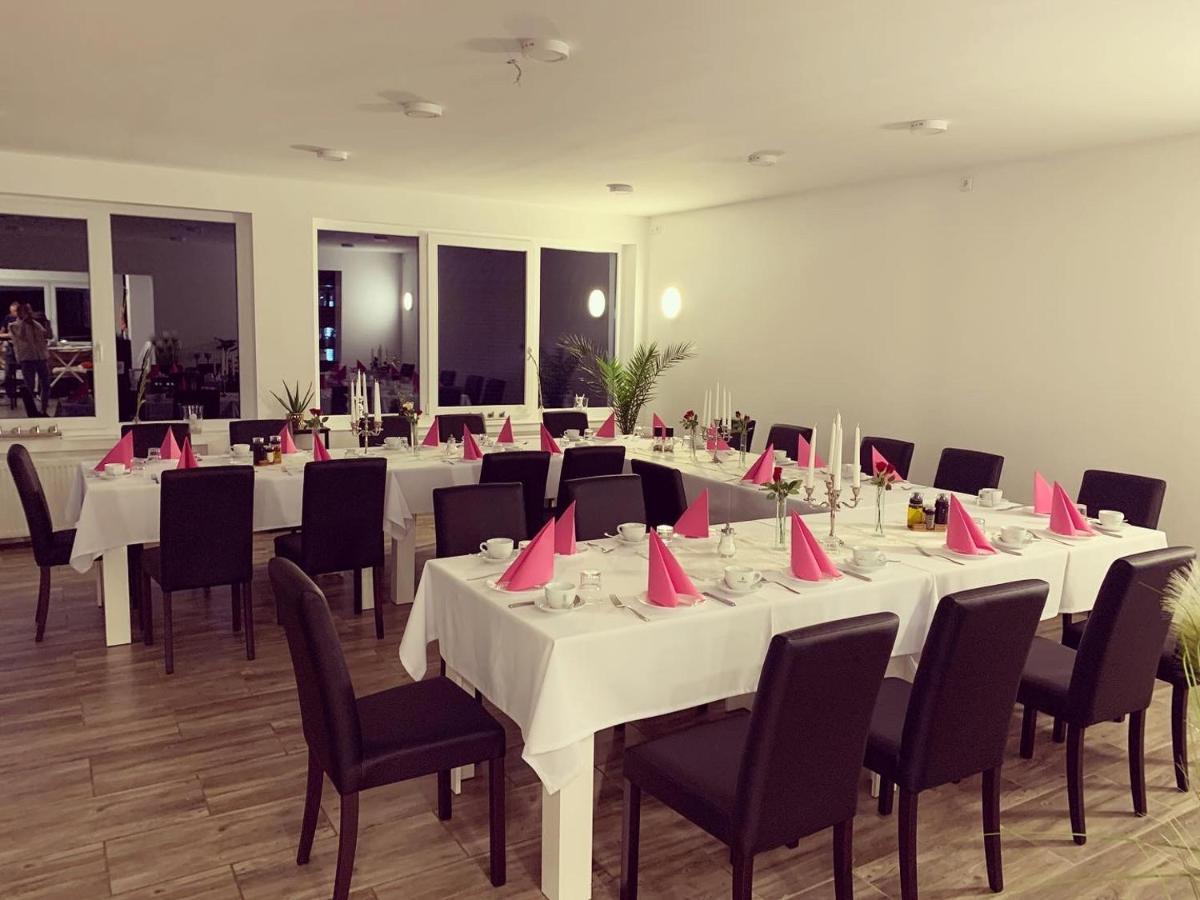 Hotel & Restaurant Rosenhof Μπέργκεν Εξωτερικό φωτογραφία