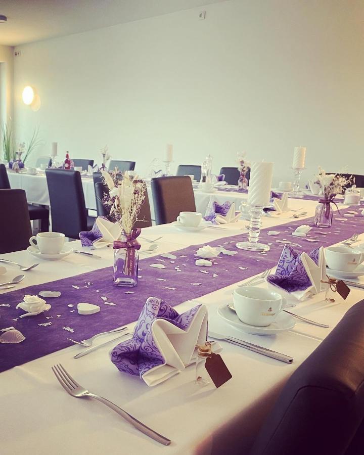 Hotel & Restaurant Rosenhof Μπέργκεν Εξωτερικό φωτογραφία